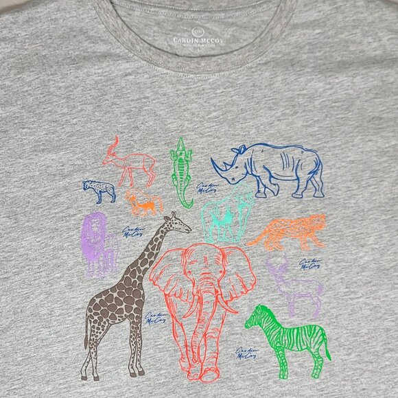 Cardin McCoy gray tshirt (Size L) colorful animals front design LIKE NEW - Picture 1 of 6